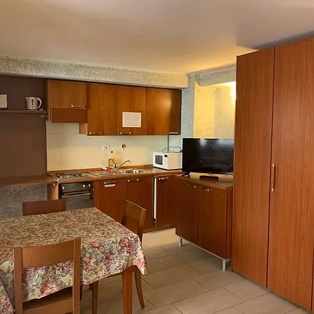 Gemini Apartment *