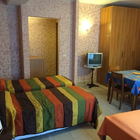 Gemini Apartment Florenz
