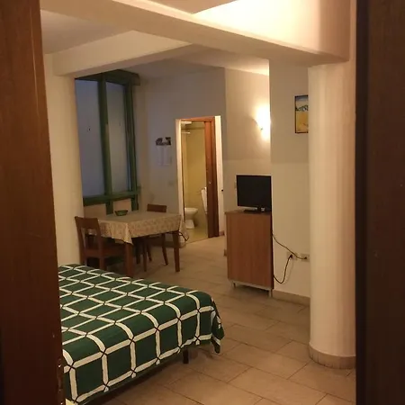 Gemini Apartment *